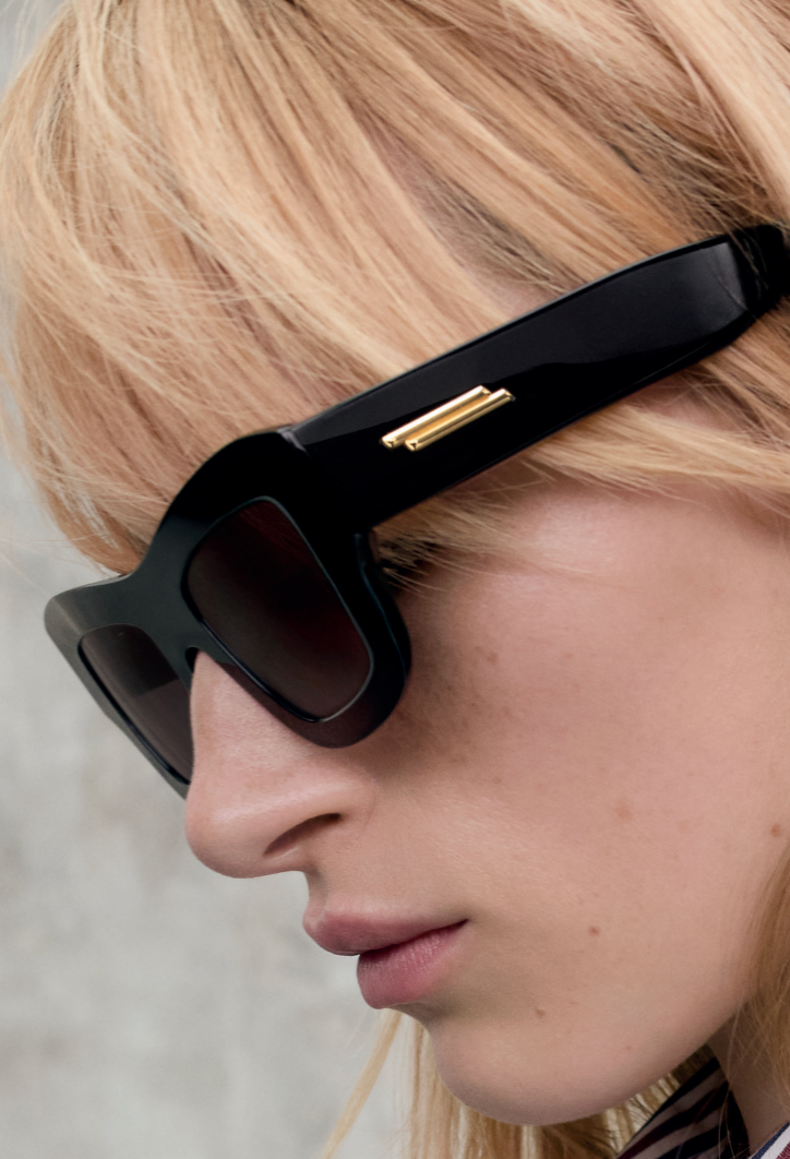 Collection de montures Bottega Veneta chez Monde Optique